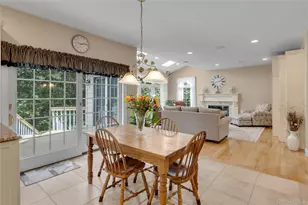 216 Landing Ln, Calverton, NY 11933 - Photo 10