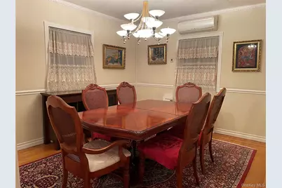 6240 Cromwell Crescent, Rego Park, NY 11374 - Photo 4
