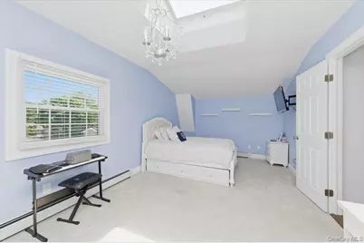 10 Rutgers Road, Farmingville, NY 11738 - Photo 18