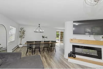10 Rutgers Road, Farmingville, NY 11738 - Photo 6