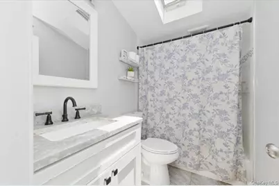10 Rutgers Road, Farmingville, NY 11738 - Photo 20