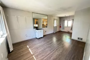 5 Robin Rd, Selden, NY 11784 - Photo 2