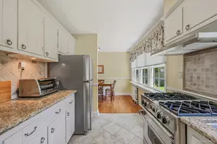 22 Lawrence St, Greenlawn, NY 11740 - Photo 12