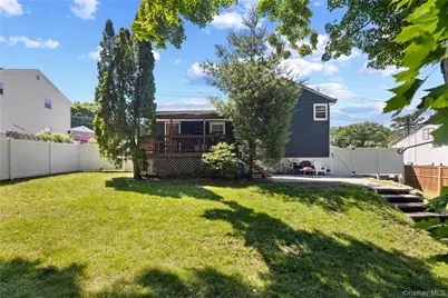 24 Maplewood Boulevard, Suffern, NY 10901 - Photo 28