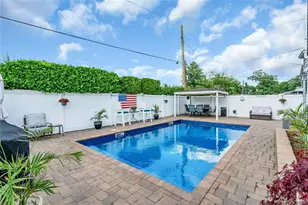 7 Mohawk Dr, Massapequa, NY 11758 - Photo 32
