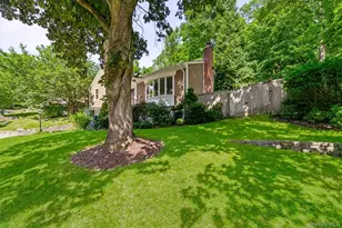 12 Overlook Rd N, White Plains, NY 10603 - Photo 6