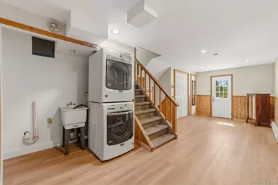 12 Overlook Road N, White Plains, NY 10603 - Photo 24