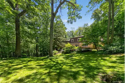 44 Koenig Drive, Oyster Bay, NY 11771 - Photo 28