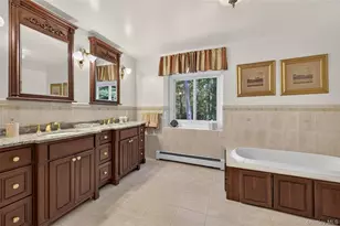 44 Koenig Dr, Oyster Bay, NY 11771 - Photo 18