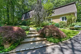 44 Koenig Dr, Oyster Bay, NY 11771 - Photo 6