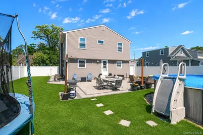 135 Texas Street, Lindenhurst, NY 11757 - Photo 26