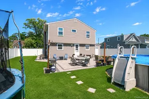 135 Texas St, Lindenhurst, NY 11757 - Photo 26