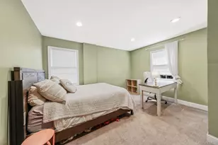 135 Texas St, Lindenhurst, NY 11757 - Photo 20