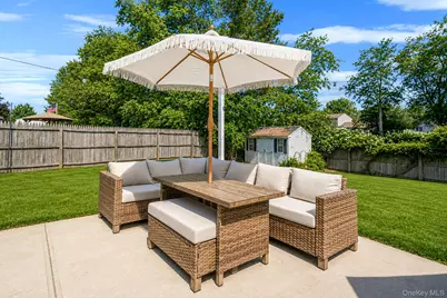 5 Megan Court, Bellport, NY 11713 - Photo 22