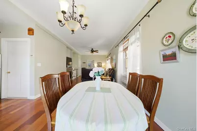 126 Glover Avenue, Yonkers, NY 10704 - Photo 12