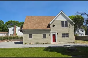 26 Bokel Ave, Ronkonkoma, NY 11779 - Photo 2