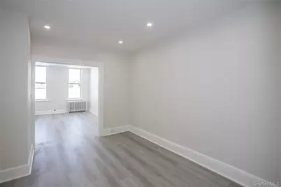 6717 Myrtle Avenue, Glendale, NY 11385 - Photo 26