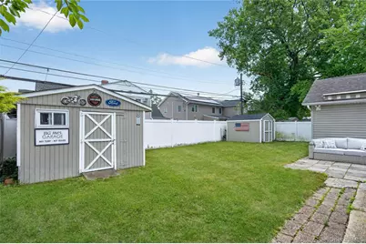 39 Boat Lane, Levittown, NY 11756 - Photo 24