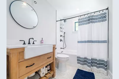 4525 S Harbor Road, Southold, NY 11971 - Photo 14