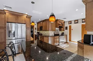 15-17 Park Woods Ln, Kings Park, NY 11754 - Photo 14