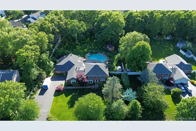15-17 Park Woods Lane, Kings Park, NY 11754 - Photo 48
