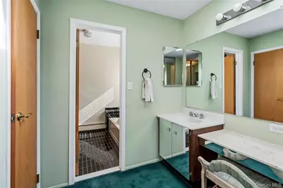 15-17 Park Woods Lane, Kings Park, NY 11754 - Photo 26