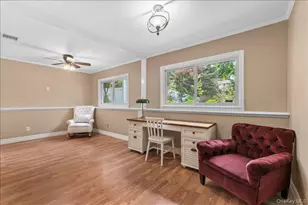 8 Walnut Pl, Huntington, NY 11743 - Photo 14