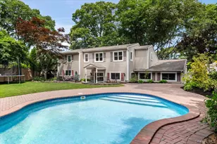 8 Walnut Pl, Huntington, NY 11743 - Photo 22