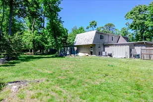 35 Melrose Pkwy, Patchogue, NY 11772 - Photo 38