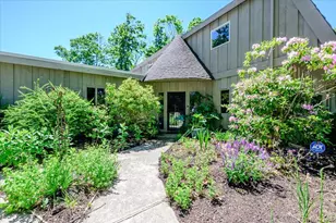 35 Melrose Pkwy, Patchogue, NY 11772 - Photo 40