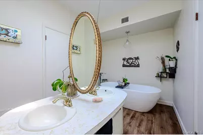35 Melrose Parkway, Patchogue, NY 11772 - Photo 22