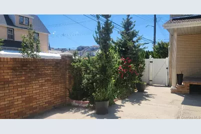 13019 116th Avenue, Ozone Park, NY 11420 - Photo 26