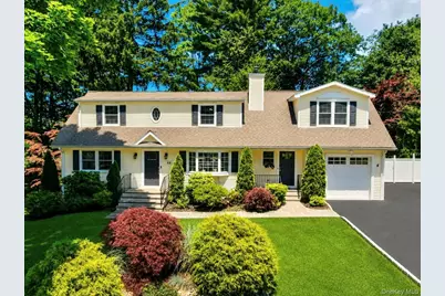 59 Chester Place, Thornwood, NY 10594 - Photo 1