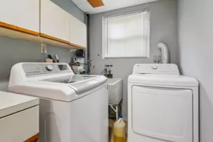 2 Highfield Ave, Port Washington, NY 11050 - Photo 20