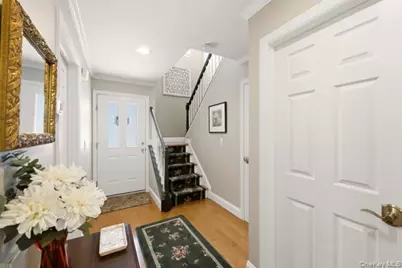 126 Erin Lane, East Setauket, NY 11733 - Photo 20