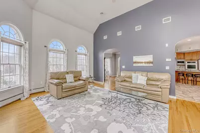 22 Golden Road, Suffern, NY 10901 - Photo 16