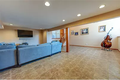 36 Elaine Drive, Oceanside, NY 11572 - Photo 18