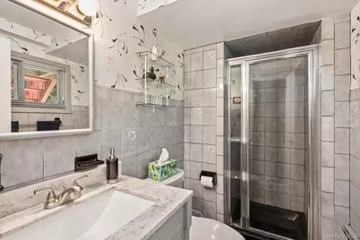 1 Eliot Court, Syosset, NY 11791 - Photo 18