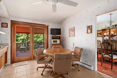 1 Eliot Court, Syosset, NY 11791 - Photo 8