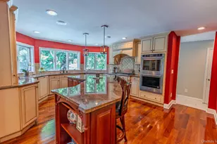 96 Eagle Ln, Hauppauge, NY 11788 - Photo 16