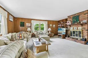 7 Diana Hill, Huntington, NY 11743 - Photo 12