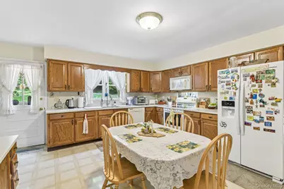 7 Diana Hill, Huntington, NY 11743 - Photo 18
