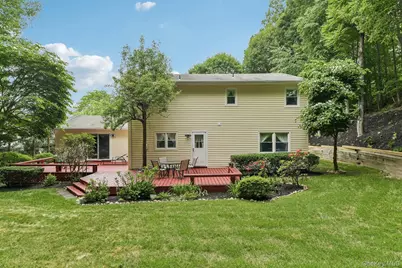 7 Diana Hill, Huntington, NY 11743 - Photo 38
