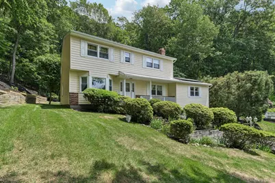 7 Diana Hill, Huntington, NY 11743 - Photo 4