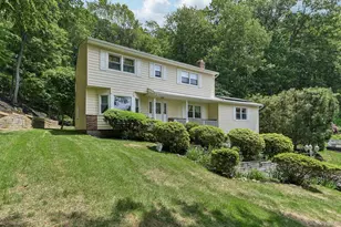 7 Diana Hill, Huntington, NY 11743 - Photo 4
