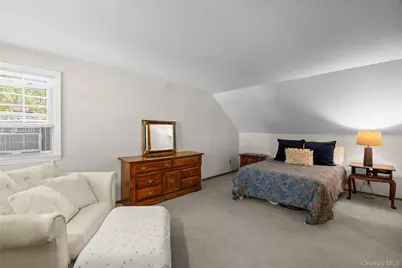 2453 Aberdeen Street, East Meadow, NY 11554 - Photo 26