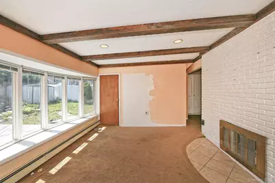 34 Prentice Road, Levittown, NY 11756 - Photo 6