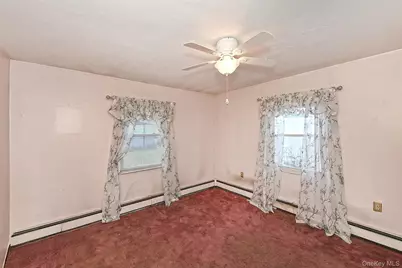 34 Prentice Road, Levittown, NY 11756 - Photo 8