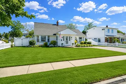 144 Blue Spruce Road, Levittown, NY 11756 - Photo 2