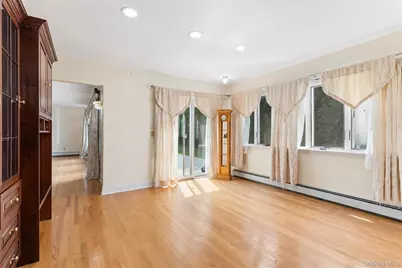 72 Lake End Road, Merrick, NY 11566 - Photo 22